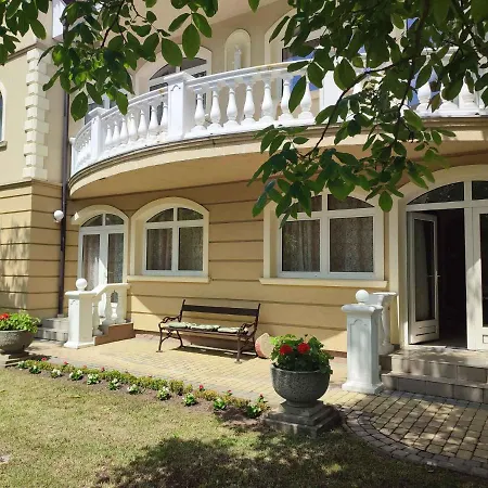In - Balaton 44890