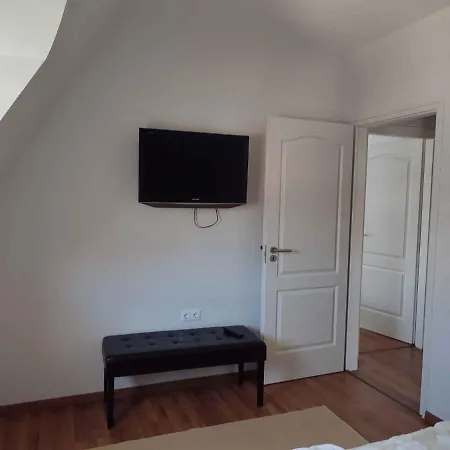 Apartment In - Balaton 44890