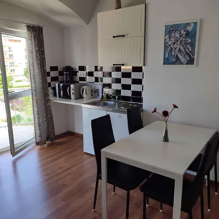In - Balaton 44890 Siofok